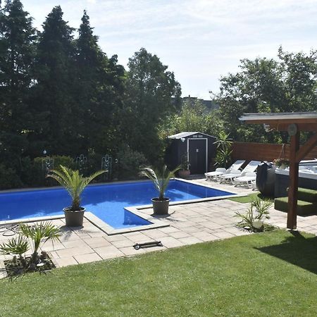 Oazis Apartman Keszthely Bagian luar foto